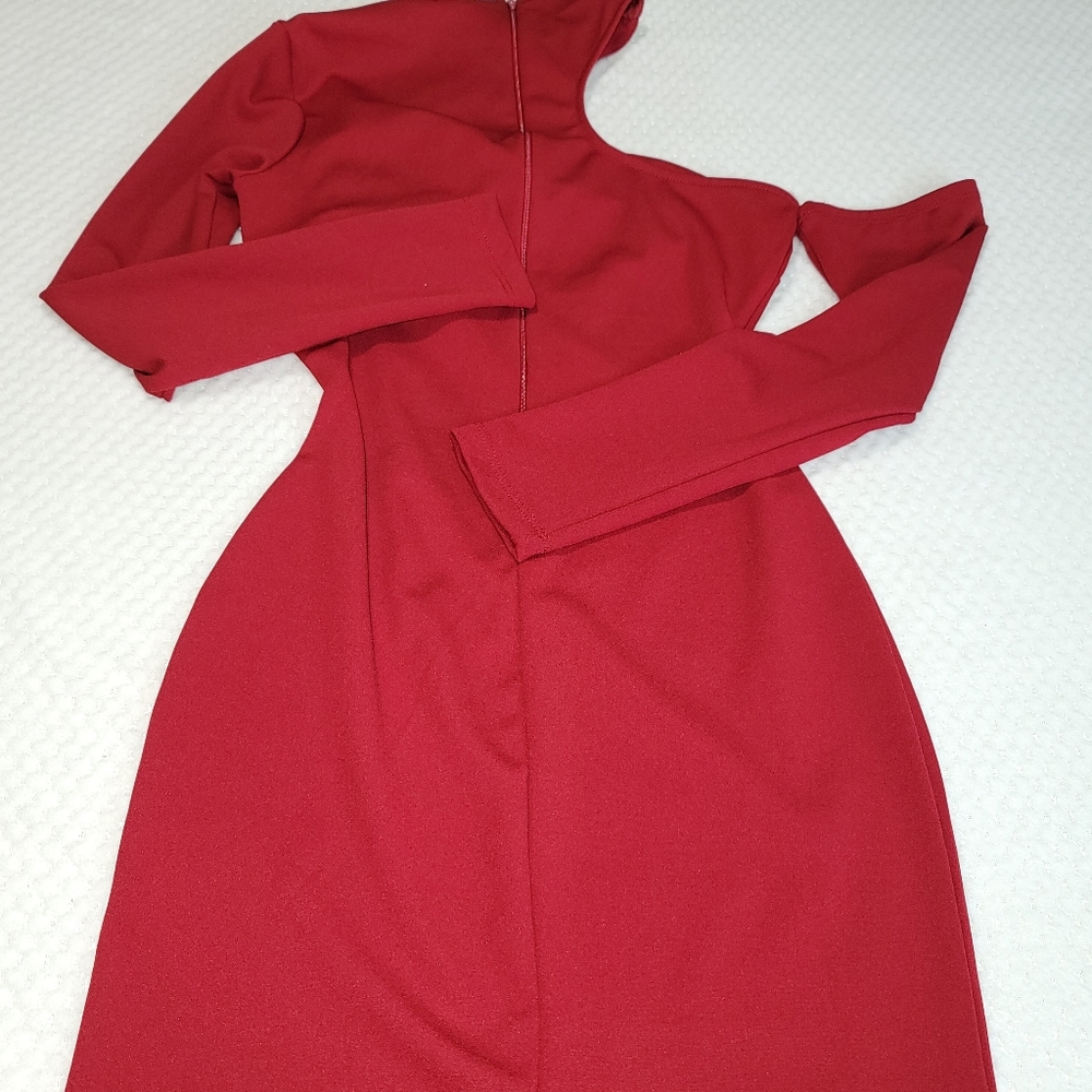 Dress - Picture 4 of 5